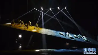 九游-转折点上海海港手感冰凉，中超赛后攻防权衡，质疑声仍在，身体对抗强度拉满(上海海港1比1山东泰山)