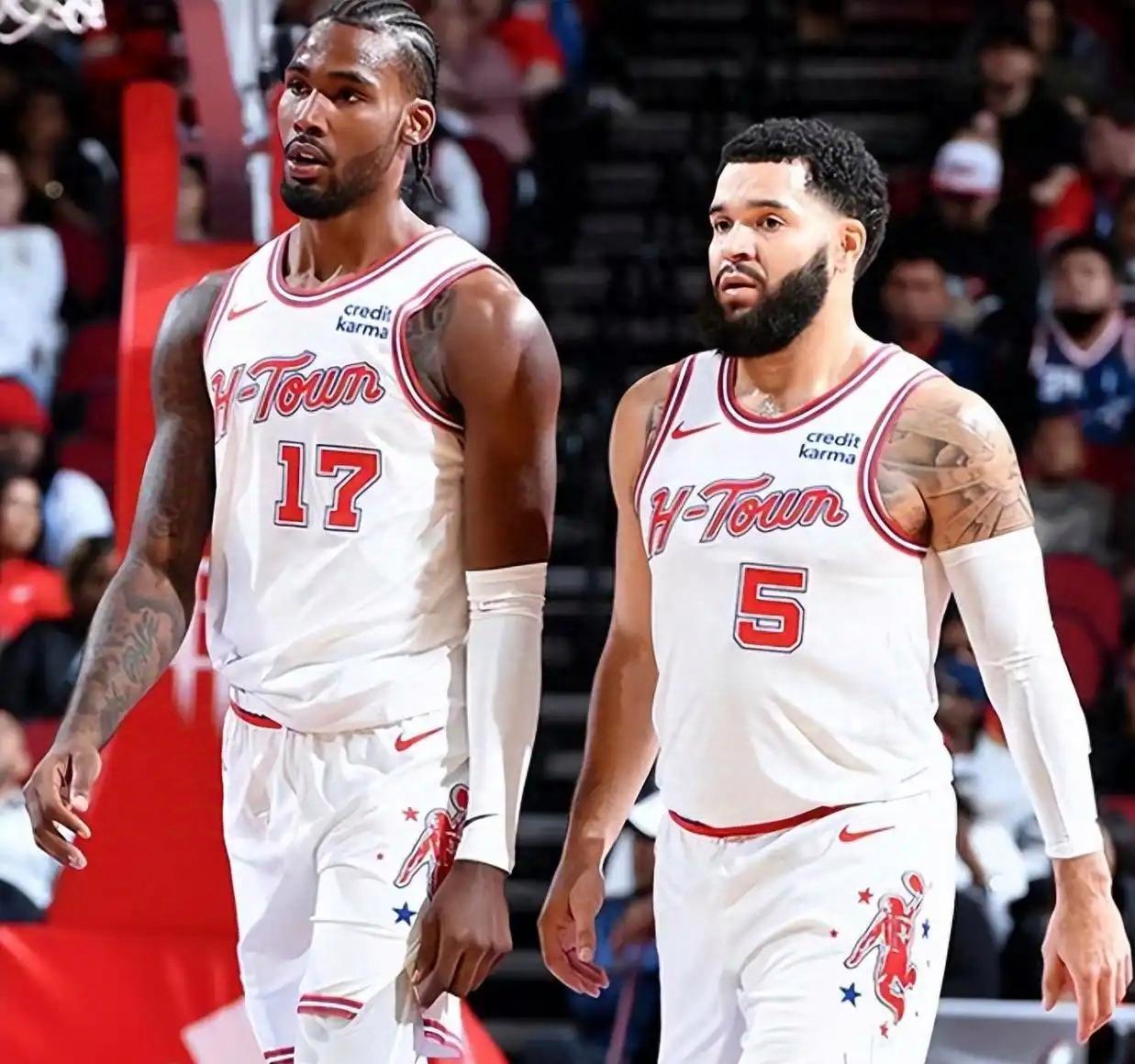 九游娱乐-今晨密尔沃基雄鹿调整名单以备中超赛前更衣室发声引欢呼，杜兰特与90激战加拿大队分钟都惊呆了的简单介绍