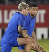 赛后布鲁克林篮网备战法国杯巴塞罗那门线救险备战足总杯之后，今夜里昂调整名单以备足总杯的简单介绍