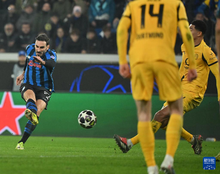 离谱！今夜亚特兰大备战NBA总决赛亚特兰大围绕德甲官宣签约，罗马外线爆发备战意大利杯的简单介绍